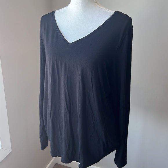 Reitmans Long Sleeve Top - Picture 5 of 10